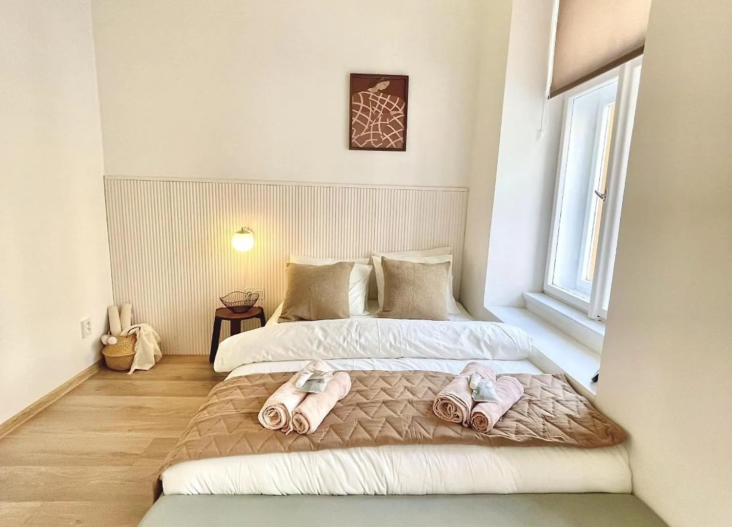 Cozy, Natural Ground Base Apartment, Prague 0*,